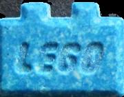 Blue Lego sample 6670