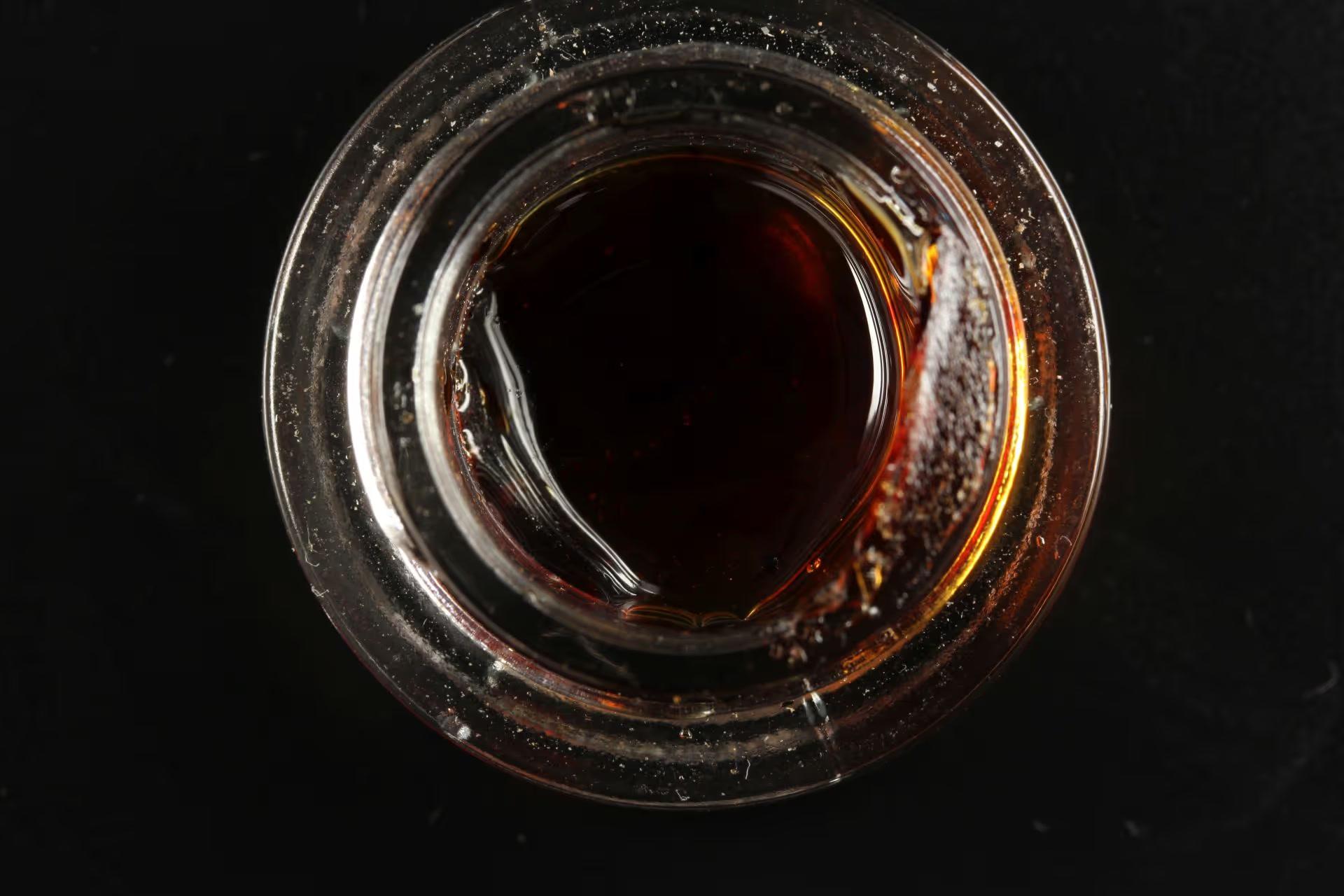 Cannabis-Öl mit Delta-8-THC sample cannabis-ol-mit-delta-8-thc-070325