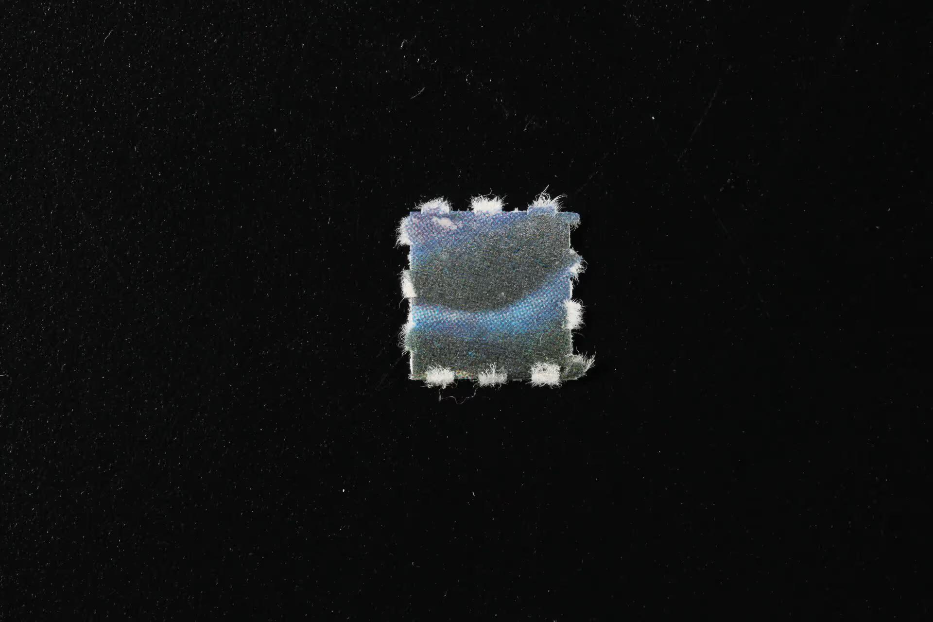 LSD Filz / Logo unbekannt lab-tested pill