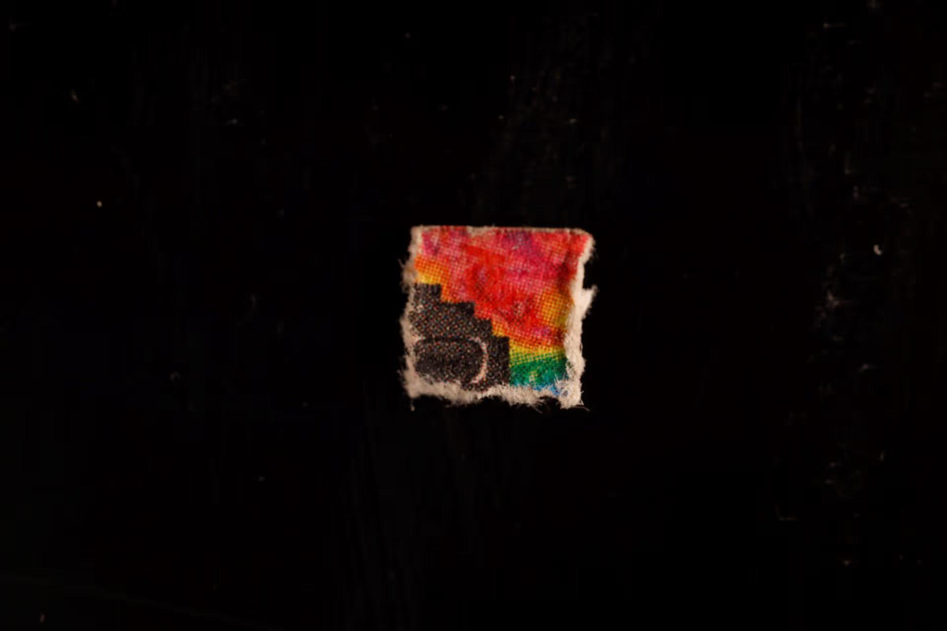 LSD Filz / Logo unbekannt lab-tested pill